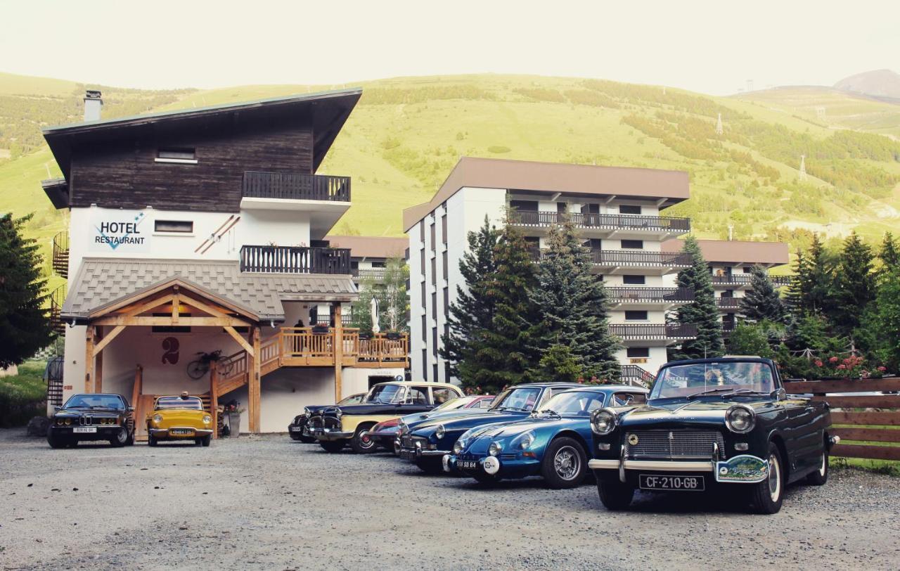 Hotel Valentin Pied Des Pistes لو دوز آلب المظهر الخارجي الصورة